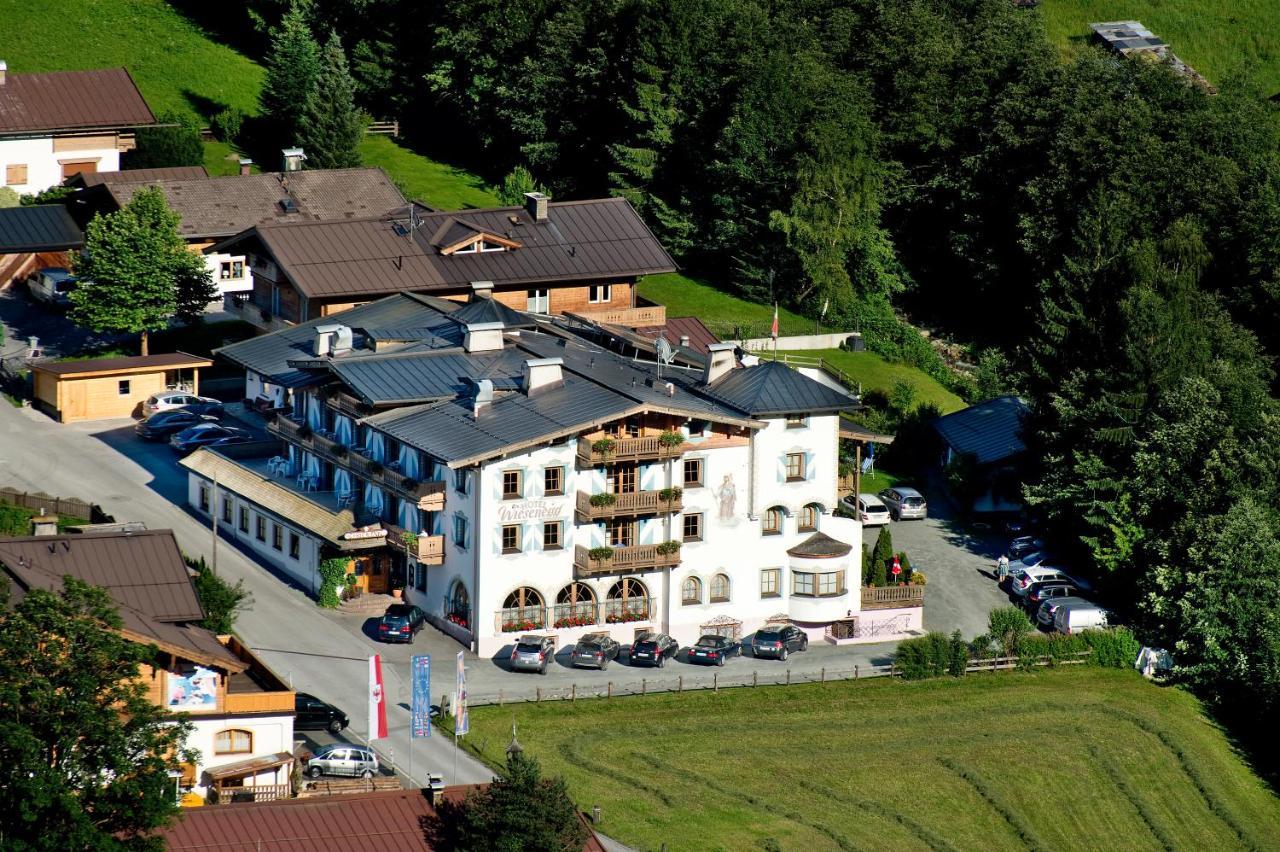 Hotel Wiesenegg Aurach bei Kitzbuehel Buitenkant foto